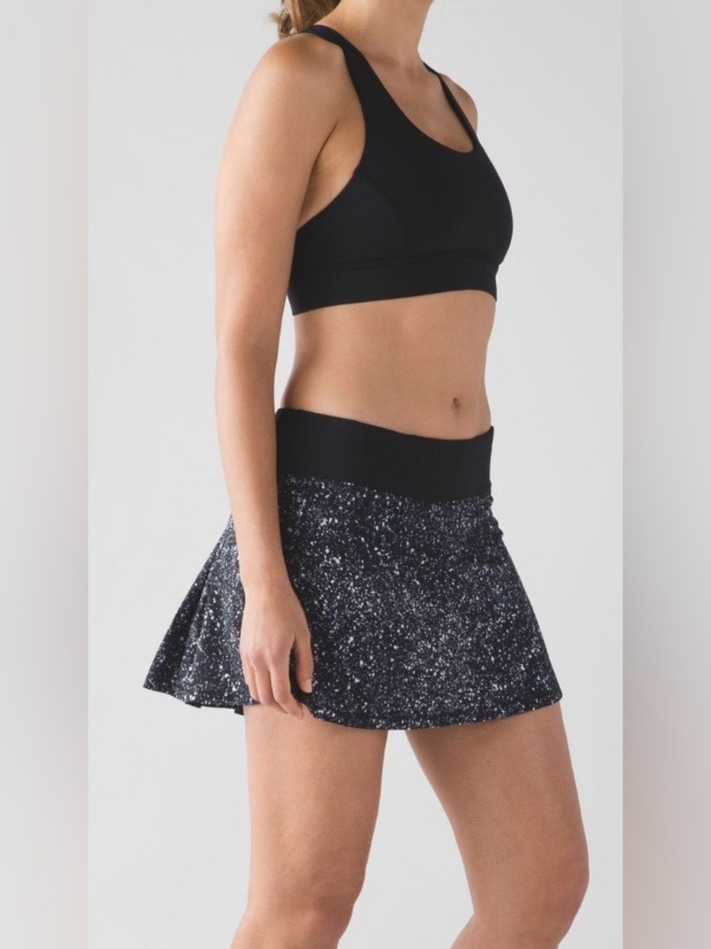 Lululemon Circuit Breaker Skirt Splatter Black White Size 6